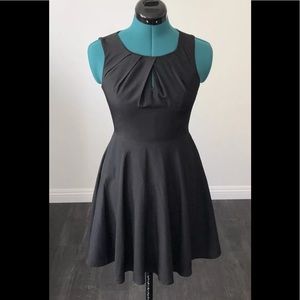 Express black keyhole dress flared bottom, Sz 0 XS